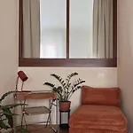 Botanical Modernist - Milanese Living * מילאנו