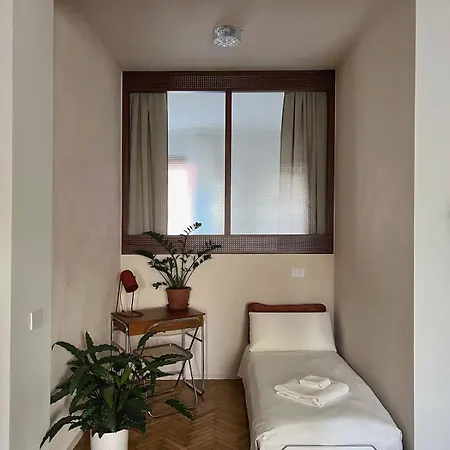 Botanical Modernist - Milanese Living Lejlighed Milano